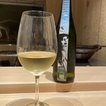 湘南沖地蟹専門店ふじ月 - オーストラリアのワインと