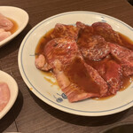 和牛ホルモンWAIGAYA - 