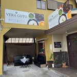 Delicias by Vera Goto - 