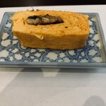 割烹蒲焼 横浜八十八 - 鰻巻き　取り皿に