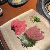 蕃 YORONIKU - 