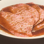 黒毛和牛焼肉 白か黒 - 