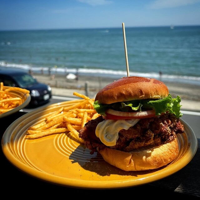 6/7⑥-2◆こうめ◆海賊×1、龍×2、GパーカーBS×2【計5点】 長門：向津具半島にオープンしたバーガーショップ/Burger of Pirates