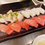 にぎり長次郎 - 料理写真: