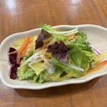 コッカ - とうもろこしのドレッシングのサラダ