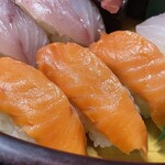 寿司一代 - 『お好み生寿司3人前』