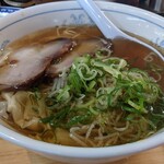 淡水軒 - ワンタン麺