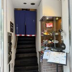 銀座スイス - 玄関①