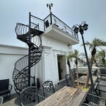 SEREIN CAFE LOUNGE - 