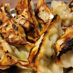 大衆ぎょうざ倶楽部 餃夢中 - 