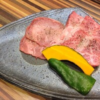 近江牛専門店 万葉 まえだ亭 - 