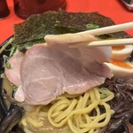 八代目 麺家 あくた川 - チャーシュー