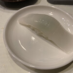 銀貨一枚 - イカ