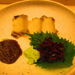 鮨処 凜 - 大将おまかせ　１５０００円（税込）　一品料理-３　蝦夷鮑の煮物　肝ソース・山葵・紅蓼と【２０２４年７月】