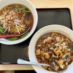 豊源 - 料理写真:台湾ラーメン+麻婆飯