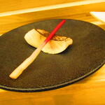 鮨処 凜 - 大将おまかせ　１５０００円（税込）　握り-６　マナガツオ　塩焼き　筆生姜と【２０２４年７月】