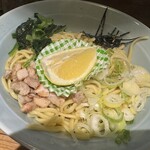 濃厚豚骨ラーメン 濱虎家 - 