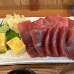 天然本マグロ専門店 司 - 上は　剥がしです