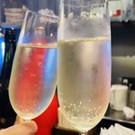 柳小路 TAKA - 誕生日サプライズで発泡白ワインいただきました♪ありがとう♪( ´θ｀)ノ