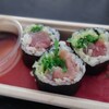 KIN Seafood Burnside Village - 料理写真:1貫食べた後の写真です…