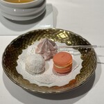 メゾン ポール・ボキューズ - 