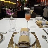 メゾン ポール・ボキューズ - 