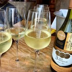 くし路 - シャルドネボトルで4,400円