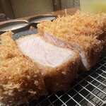 とんかつ ここまでやるか。 - 