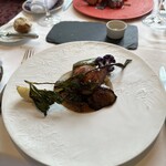 ラ・ブランシュ - 7. 川俣軍鶏の黒米包み、レバー、ゴボウとトリュフのソース