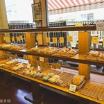 スピッツベーカリー - 