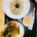 ISOGAMI　FRY　BAR - 野菜丼+ざる蕎麦、つゆは豆乳