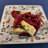 赤坂 桃の木 - 茄子の香り揚げ唐辛子炒め