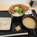 もつ煮込み みつ子 - 