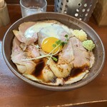 麺屋 くまがい - 大盛りにしても麺が見えません。