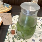 Cafe ローズマリー - ハーブウォーターめちゃ美味しかった。