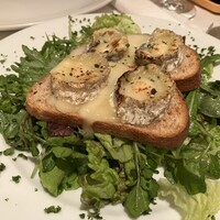 ヌガ - サラダシェーブルショーチーズ追加