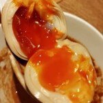 麺屋 周郷 - 綺麗な黄身