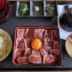 炭火焼 牛心 堤店 - 