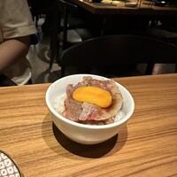 中目黒焼肉 登牛門 - 