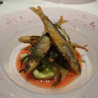 キメラ - 小さな鮎でしたが,苦味なくトマトソースの爽やかさと共に美味しかったです❤️