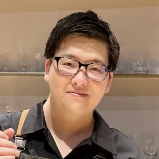 香港ミシュラン店の立ち上げ等を経て、東京で新たな味覚を追求