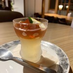 ブラッスリー 航 - 紅茶とレモンゼリー