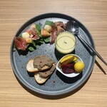 ブラッスリー 航 - お任せおつまみ盛り合わせ