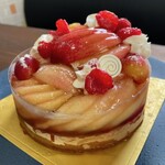 パティスリー リョーコ - 桃のタルト
