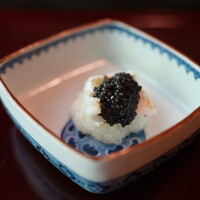 松川 - 鱚とキャビア（ベルーガ）の飯蒸し