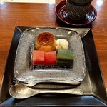 銀座ろくさん亭 - ほうじ茶がピッタリで嬉しい