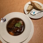 Sion - ビーフシチューの照りと艶‼️