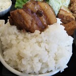 わ楽 - 豚の角煮❤️オンザライス！