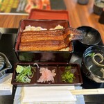 鰻の成瀬 - 料理写真:うな重梅(薬味、お吸物付き)
1600円