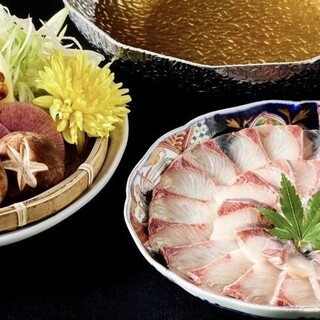 毎朝仕入れる、脂がのった「鹿児島かんぱち」を召し上がれ